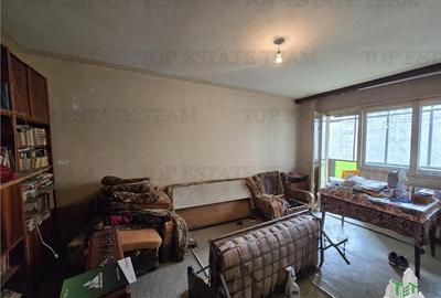 Apartament 3 camere renovabil Valea Ialomitei - 1