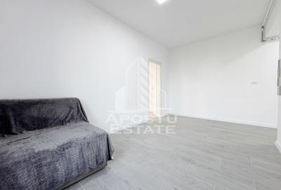 Apartament 2 camere de vanzare, 38mp + 6mp balcon, etajul 1 -Giroc - 2