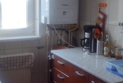 Apartament cu 3 camere decomandat în Tomis Nord