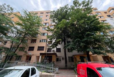 Apartament 2 Camere 1 Decembrie 1918  Instalatii Schimbate 7 Min Metrou - 15