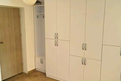 Apartament cu 2 camere decomandat, mobilat în Tomis Plus