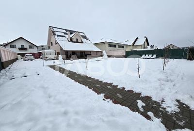 Casa individuala de vanzare teren 852 mp 5 camere 2 bai Selimbar Sibiu - 2