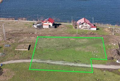 Teren Intravilan 2380 mp Langa Lac, Corbu - 4