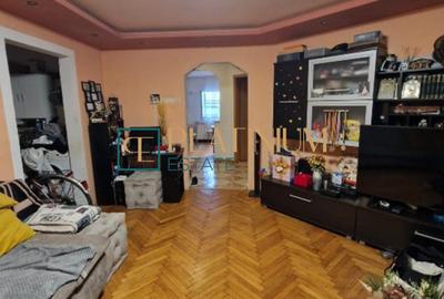 P4913 Apartament cu 3 camere in zona Soarelui, CENTRALA, ETAJ 1 - 7