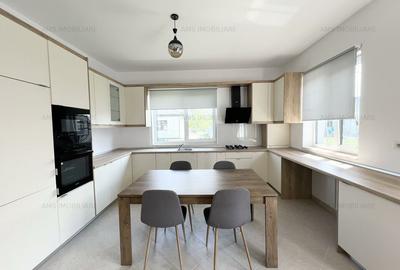 SUPERB / GRADINA GENEROASA / LOC PARCARE - 3