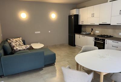 Apartament cu 3 camere decomandat, mobilat în Șelimbăr