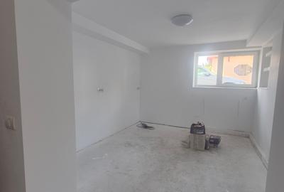 Casa locuibila, 157 mp + Curte, Zona Spitalul Judetean, Constructie Caramida - 1