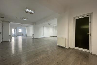 Spatiu birouri 200mp cu terasa 30mp si 2 parcari subterane - 2