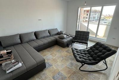 Apartament 2 camere de vanzare in Titan bloc 2025 - 1