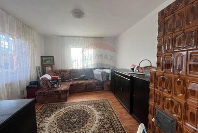 Casa cu 5 camere de vanzare in Priseaca 450 mp teren - 3