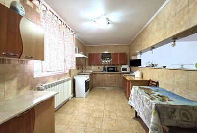 Casa cu 3 camere si garaj - teren 1180 MP - Oituz, jud. Constanta - 10
