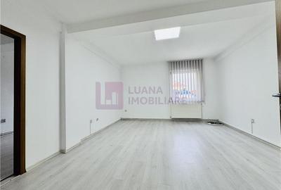 Spatiu de birouri de inchiriat | 40 mp | 2 incaperi | parcare | Strand - 1