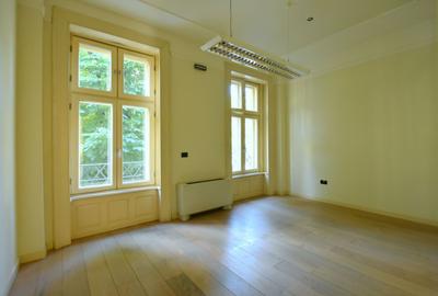 Spatiu birouri - zona Central - 1