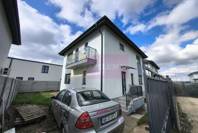 Casă individuală zona București-Ilfov în Măgurele aproape de pădure - 1