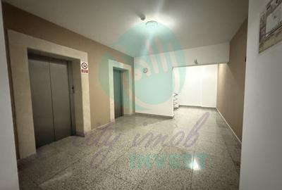 Bloc NOU vis-a-vis de MALL VITAN - 17