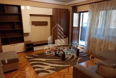 Apartament cu 3 camere decomandat, mobilat în Complex Studențesc