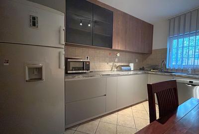 Locuință ideală pentru familie, cu grădină amenajată, într-o zonă căutată - 11
