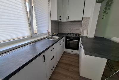 Studio dublu 50 mp 6 min metrou Berceni , Centrala , Parcare inclusă - 2