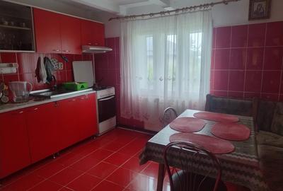 Casă de vânzare în Cucorăni - 13