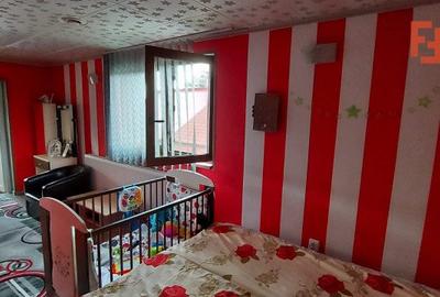 Casa individuala, 6 camere, curte comuna, zona Kiriac - Kaufland - 22