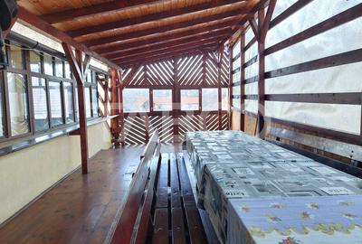 Casa individuala P+1E 3 camere 820 teren liber curte si gradina - 8