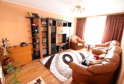 Apartament cu 2 camere decomandat în Siderurgiștilor