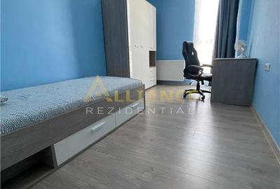 Apartament cu 3 camere sectorul 4 - 4