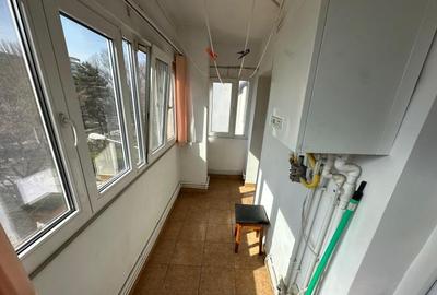 Apartament 2 camere de vanzare zona Parc Tomis 2 - 1