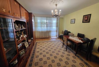 Apartament 3 camere etaj 1 - 8