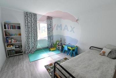 P+E+M cu 13 camere, Bariera Valcii in proximitatea Spitalului Regional - 8
