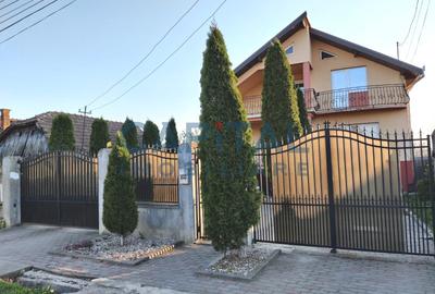 Vanzare casa individuala, 7 camere, loc. Livada(Iclod), nr.102A, judet Cluj - 2