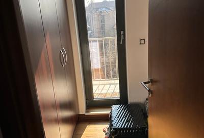 Apartament cu 4 camere, 3 grupuri sanitare, 2 terase, 1 boxa, 2 parcari - 2