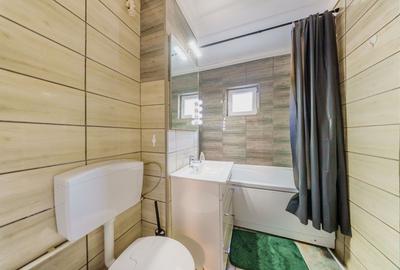 Apartament 2 camere, zona 300, decomandat, etaj 1 - 11