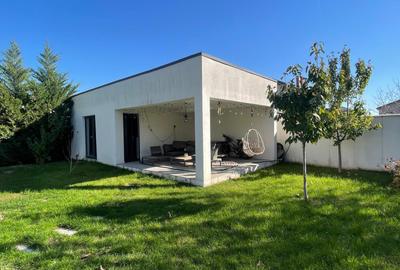 Casa individuala de lux, Ghidigeni-Margelelor, an 2018, 303mp, teren 923mp, d22 - 24