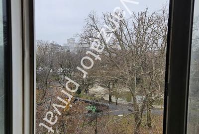 Garsonieră cu vedere la parcul Cismigiu, nerenovata - 1