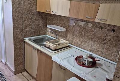 Apartament 3 camere zona Mall Mercur - 6