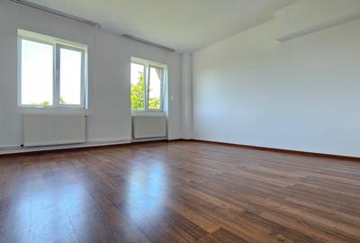 Apartament 2 camere Centrul-Civic,decomandat,liber,96000 Euro - 2