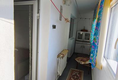 Apartament 3 camere, comfort 1 decomandat, zona Scolilor. Etaj 3. - 10