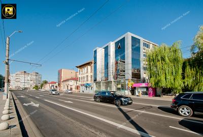 Vanzare Cladire S+P+3Et,destinatie mixta,in Galati,ultracentral,pe blv. Brailei - 1
