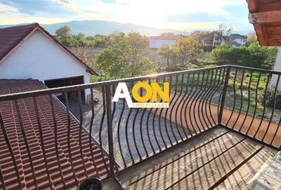 Casa pentru 2 familii, 7 Camere, 2 Garaje, 1500MP Teren - 25