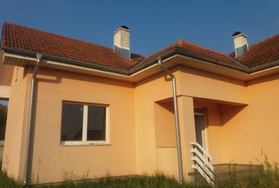 Casa noua de inchiriat - 1