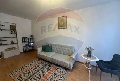 Apartament cu 2 camere, mobilat în 13 Septembrie
