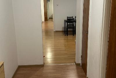 Apartament cu 2 dormitoare, living semidecomandat si hol foarte lung - 5