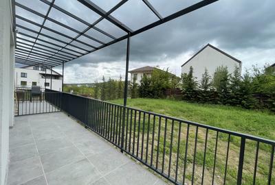 Apartament ultrafinisat de 3 camere la prima inchiriere! - 9