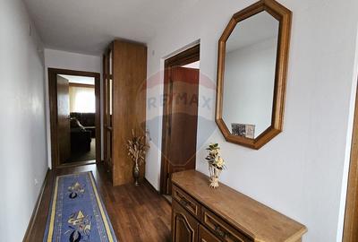 Casă / Vilă  de vânzare în Campulung Moldovenesc, Suceava - 25