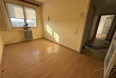 Aleea Parcului, 3 camere, etaj 3- de renovat! - 10