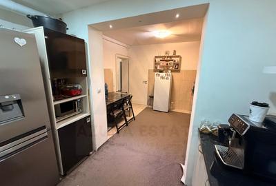 Apartament cu 3 camere semidecomandat în Șelimbăr