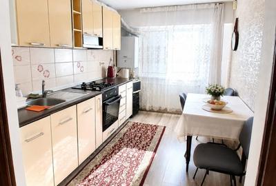 Apartament de vânzare - 3