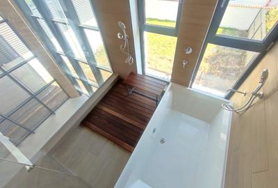 Vilă cu Design Distinct și Locație Excelentă - 25