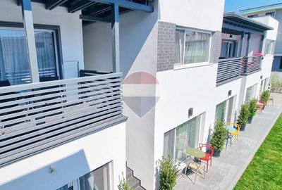 Complex cu piscina si terasa, de vanzare la 200 m de mare, Mamaia Nord - 6